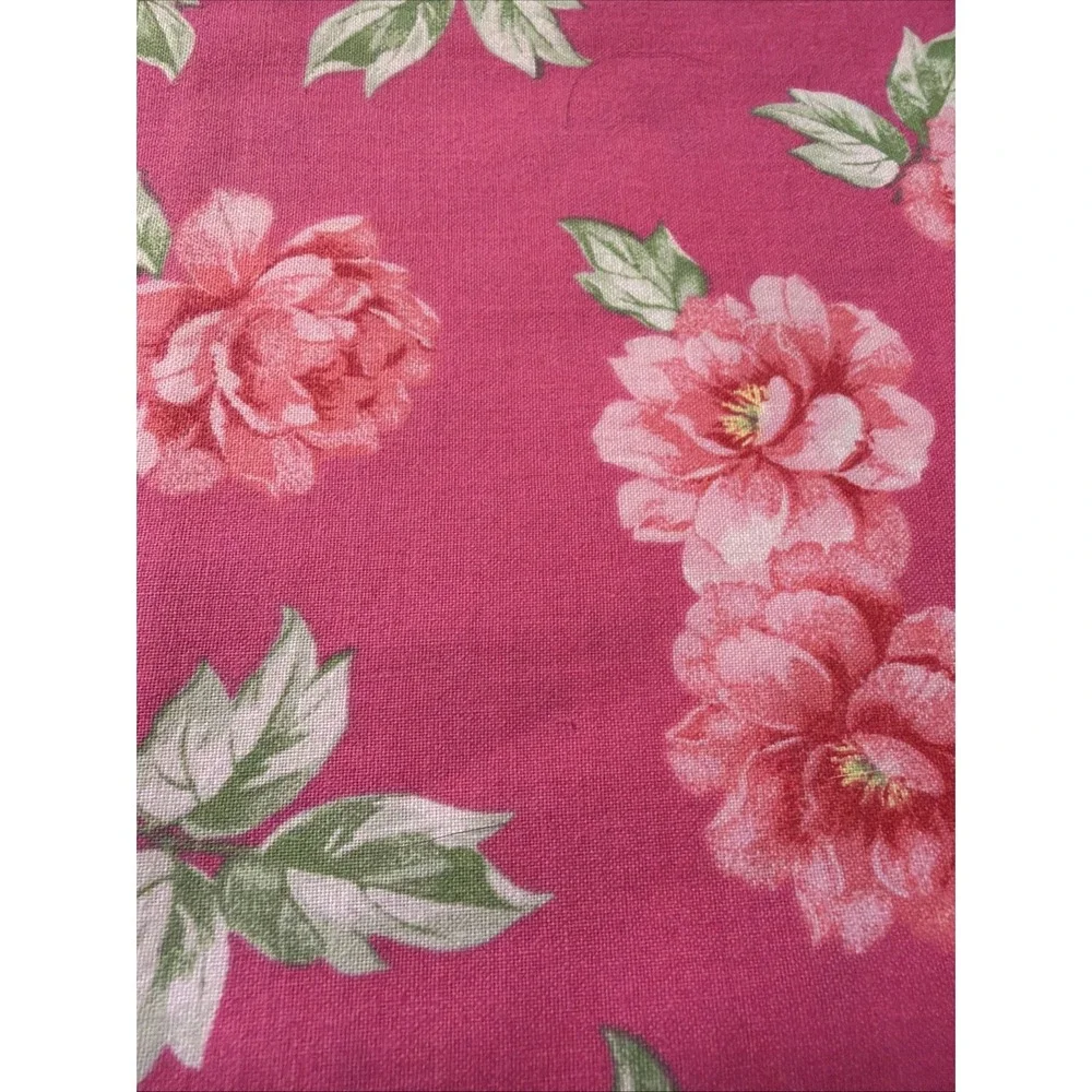 Cotton Fabric LIBBY FLORALS pink flower BY Oakhurst Textile 44